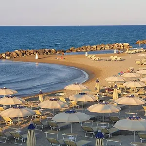 3* Hotel Holiday